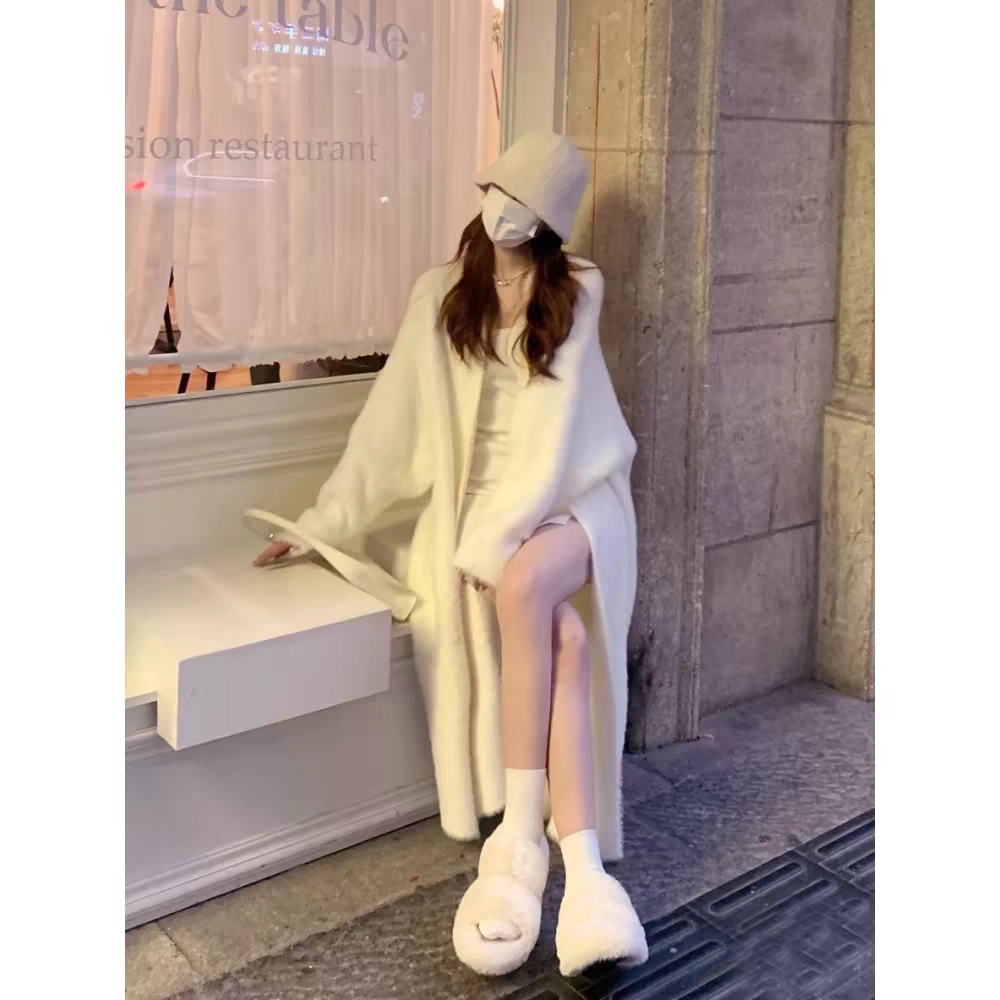 Women's Knit Cardigan 2